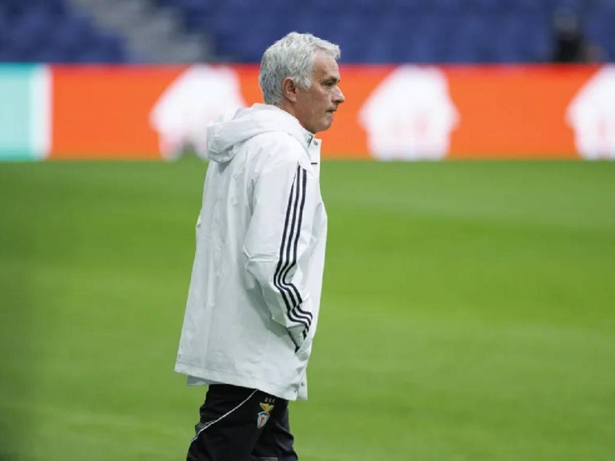 Mourinho firma con Real Madrid y revelan los fichajes que pide el técnico