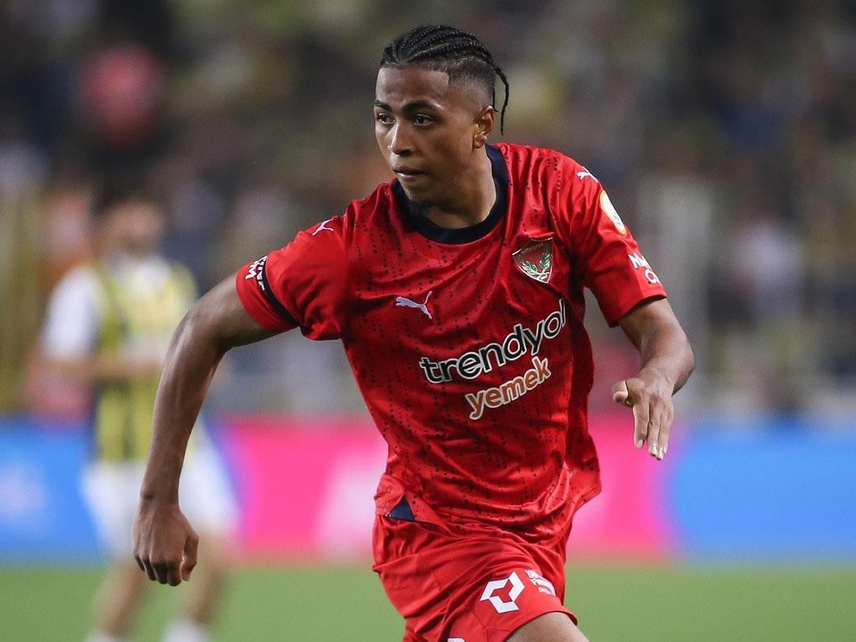 Rigoberto Rivas estuvo cerca de fichar por uno de los clubes más ganadores de Turquía