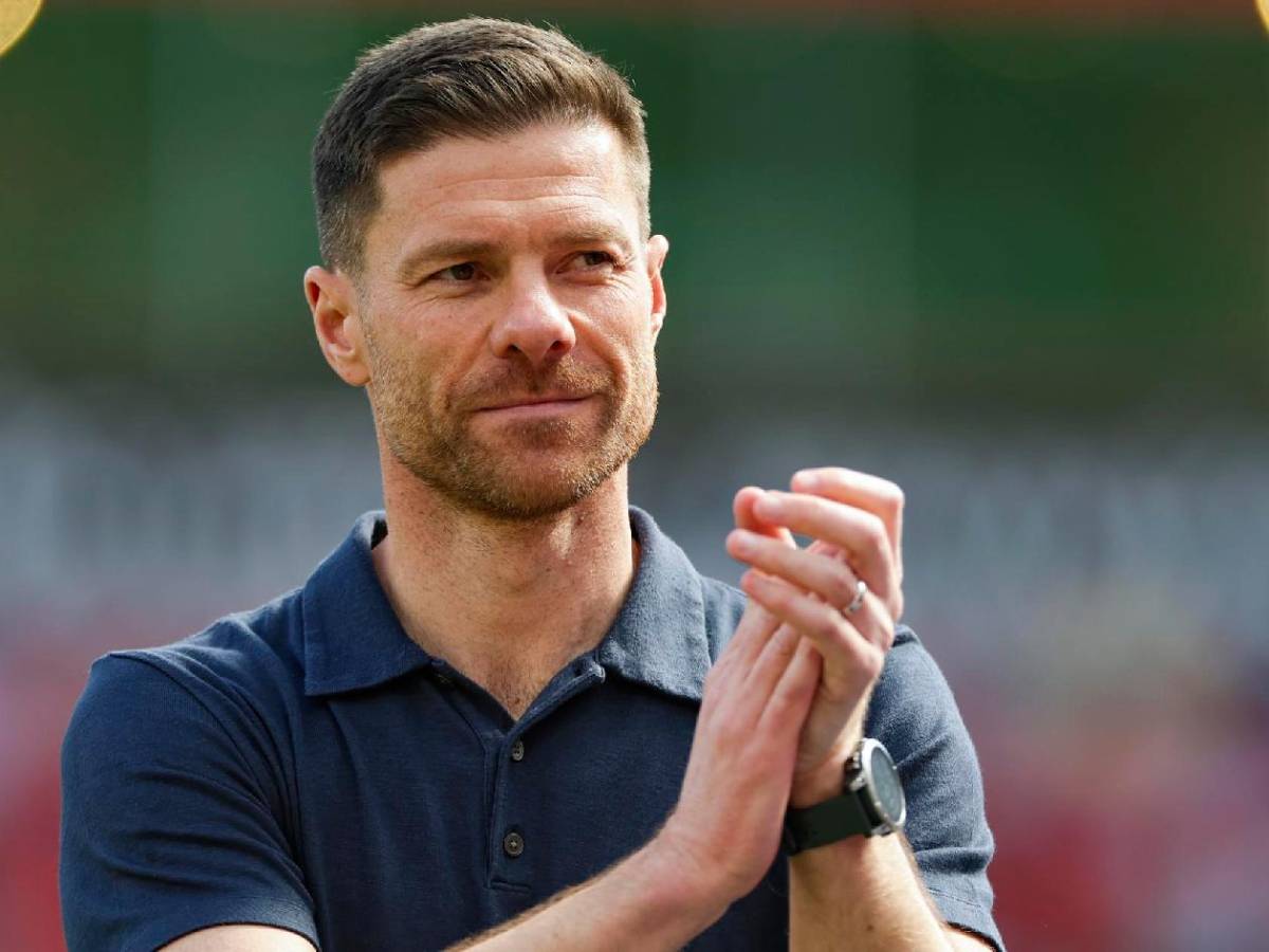 Barcelona confirma primera baja, Xabi regresa como DT y crack deja al Real Madrid