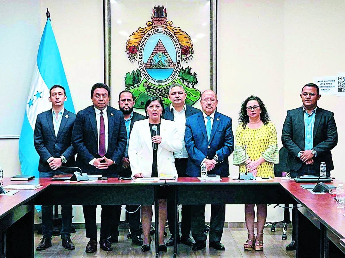 Investigación a titulares del Ministerio Público no será vinculante