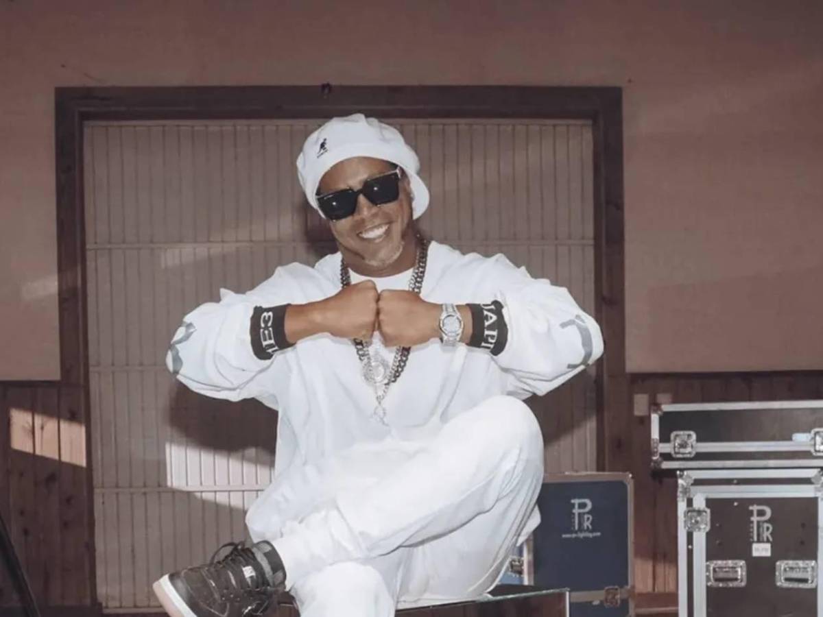 ¡Insólito! Ronaldinho sale del retiro y vuelve al fútbol: Inscrito por impensado club