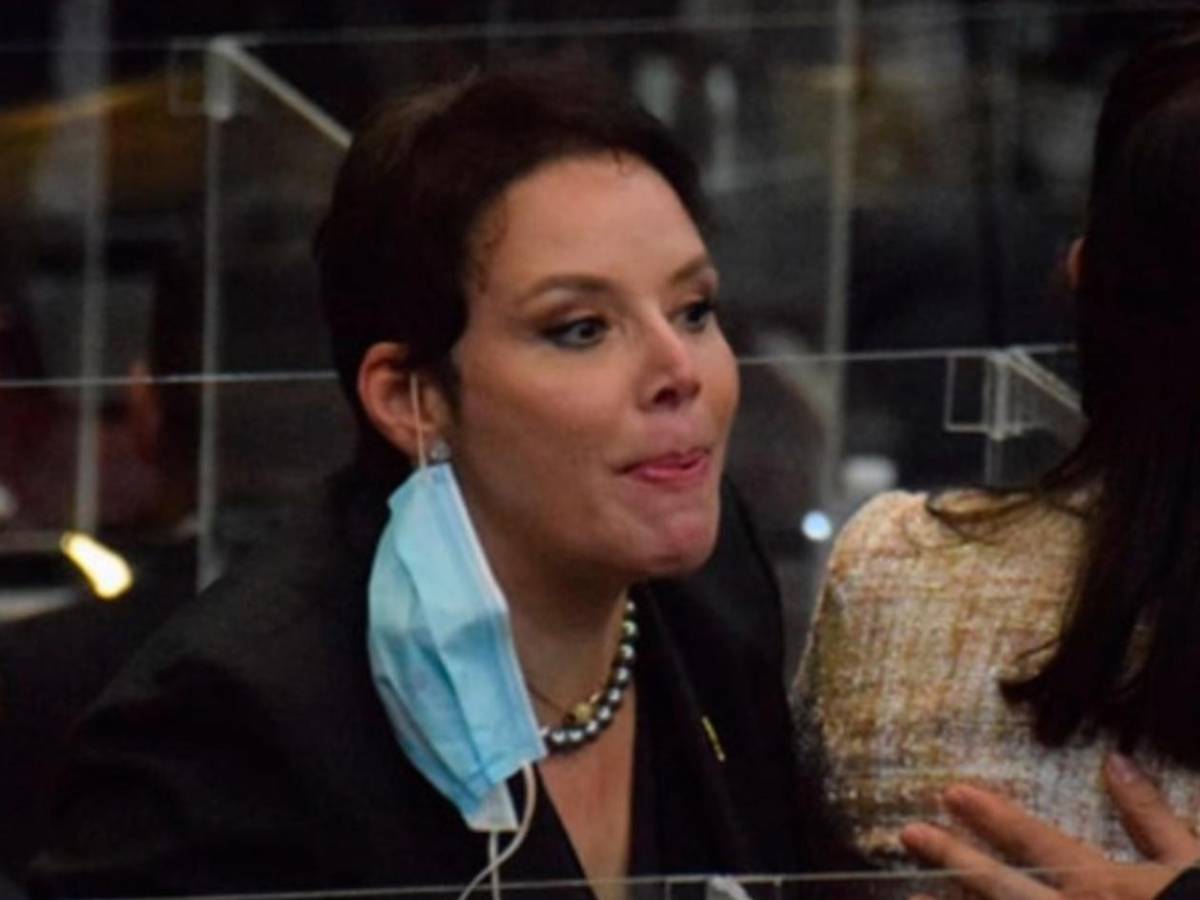 Beatriz Valle se mofa del MP por acusación contra Romeo Vásquez