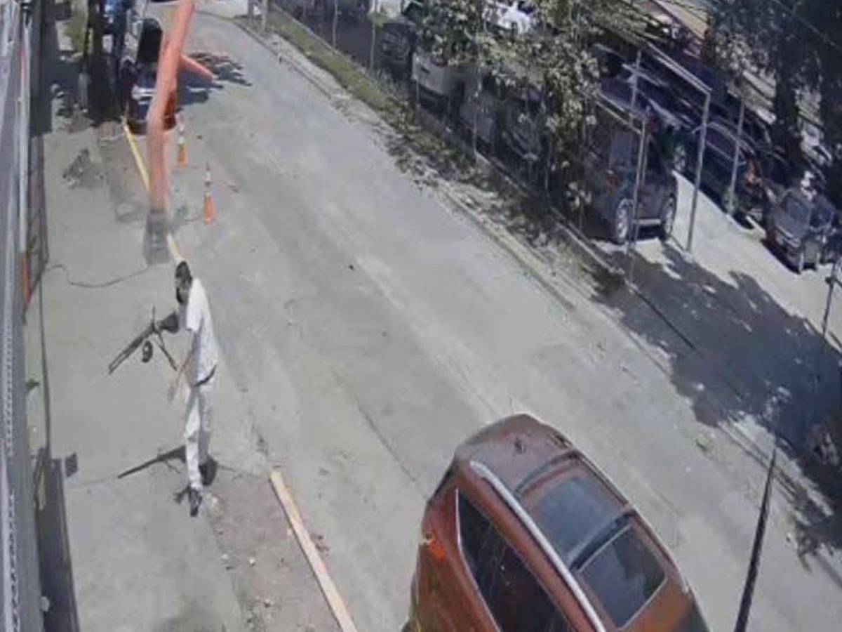 Localizan carro que habría sido usado durante frustrado asalto en SPS