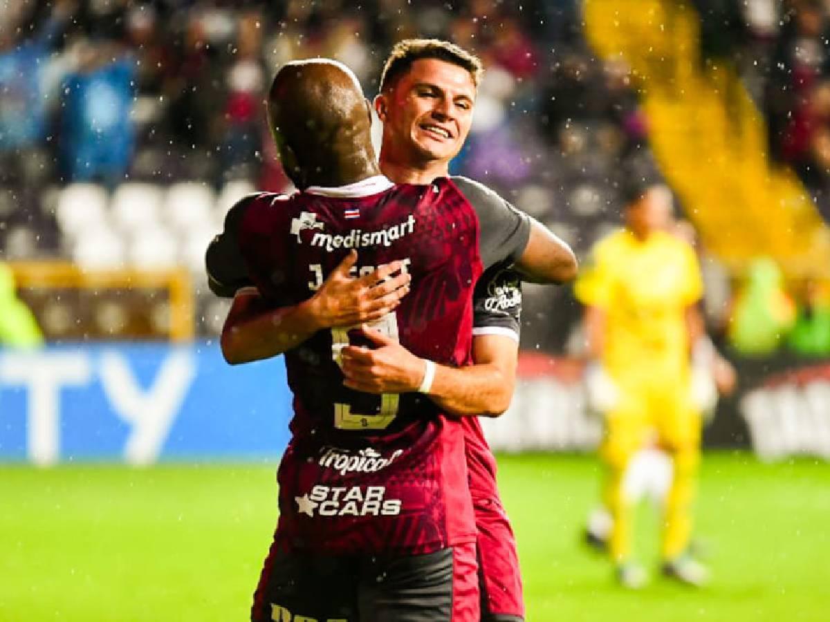 Saprissa tumba a Comunicaciones y clasifica a la Copa de Campeones de Concacaf