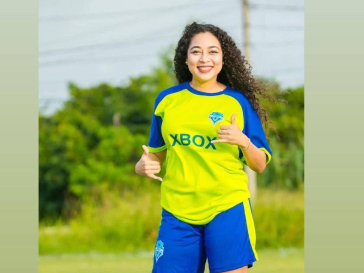 Reveló curioso pasado: La historia de Desire, aficionada viral del Platense