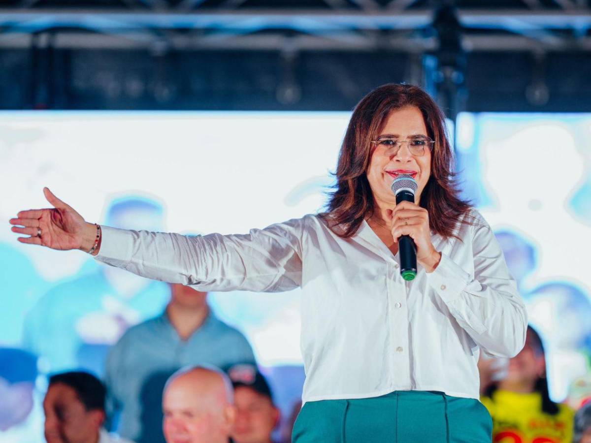 Lo que no sabías de Rixi Moncada, candidata de Libre