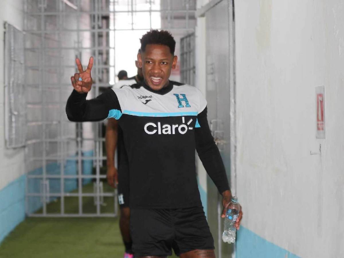 La decisión de Nájar que sorprendió, legionarios presentes y dos no entrenaron