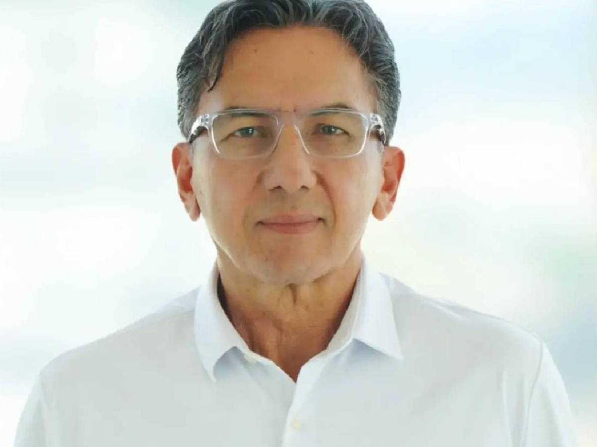 Salomón Nazar causa revuelo con curiosa propuesta en el Congreso Nacional