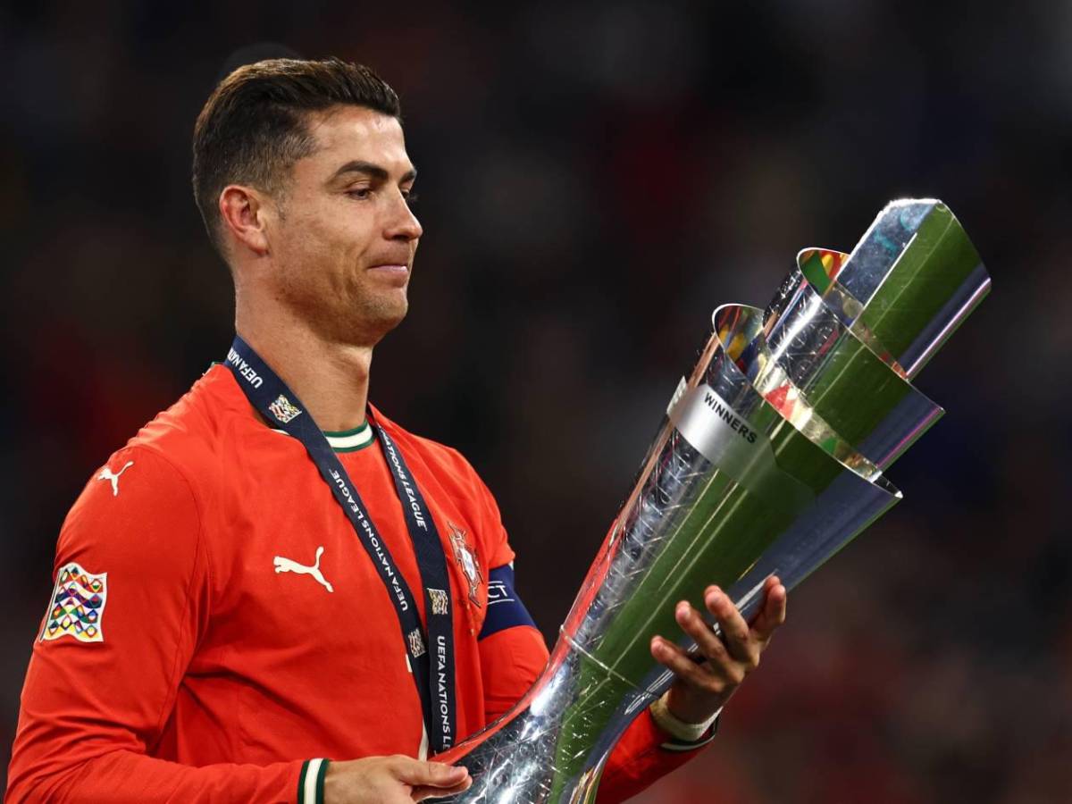 Lamine Yamal no supo perder, tuvo un gesto feo con Cristiano Ronaldo: El luso respondió