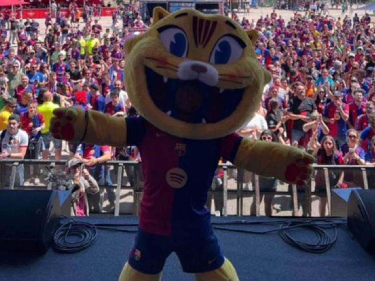 Tensión previo al Barcelona-Real Madrid, lamentables gritos, pelea y detenido