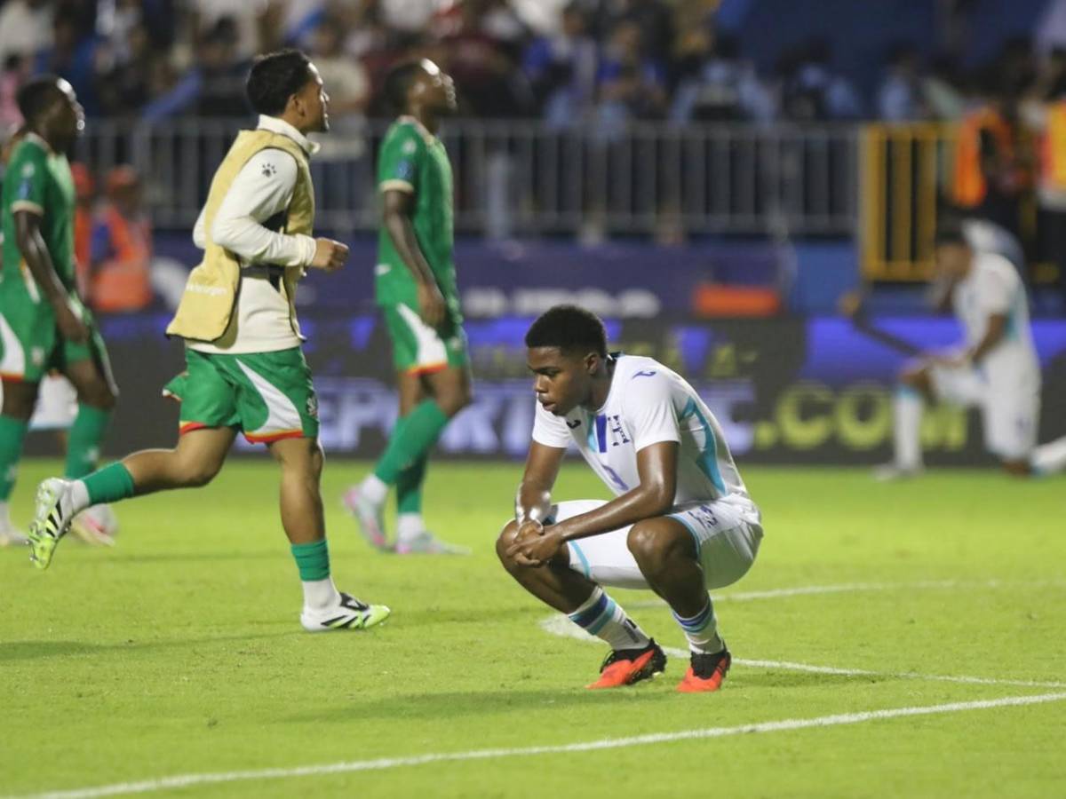 Llanto de Dereck Moncada, decepción de Molina con Honduras y sexy chica cautivó ante Surinam