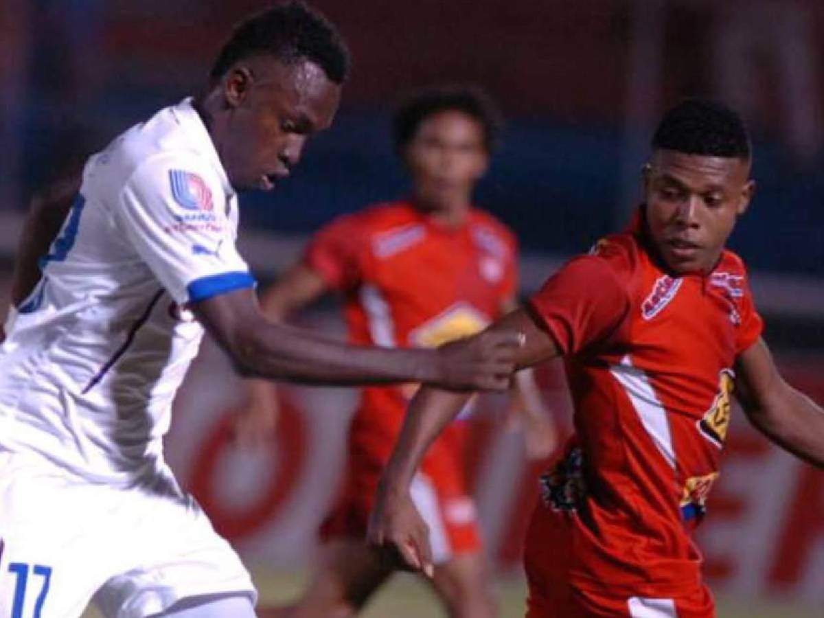 Hondureño dejó el fútbol por el sueño americano: sorprende su nueva vida en EUA