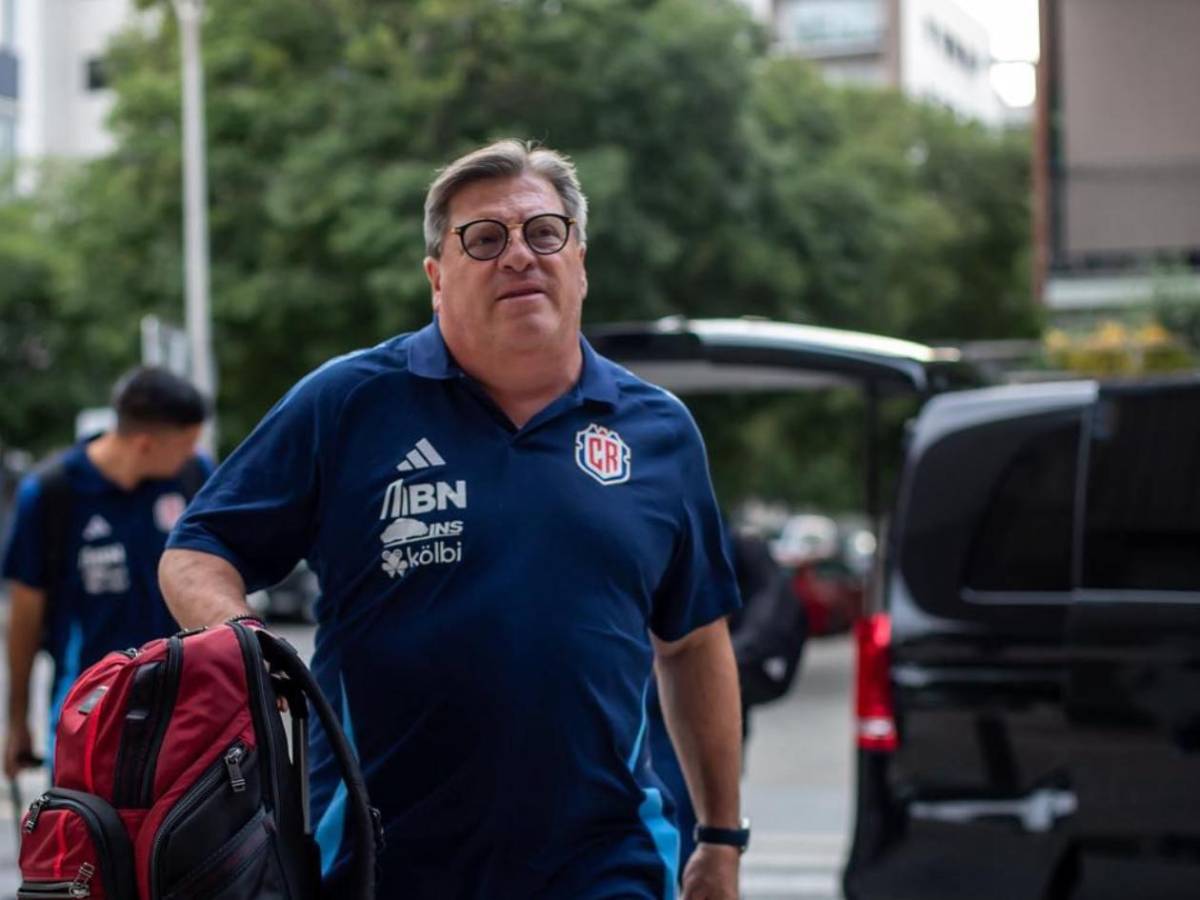 Piojo Herrera lo revela: Anuncia su decisión tras rumor de salida de Costa Rica