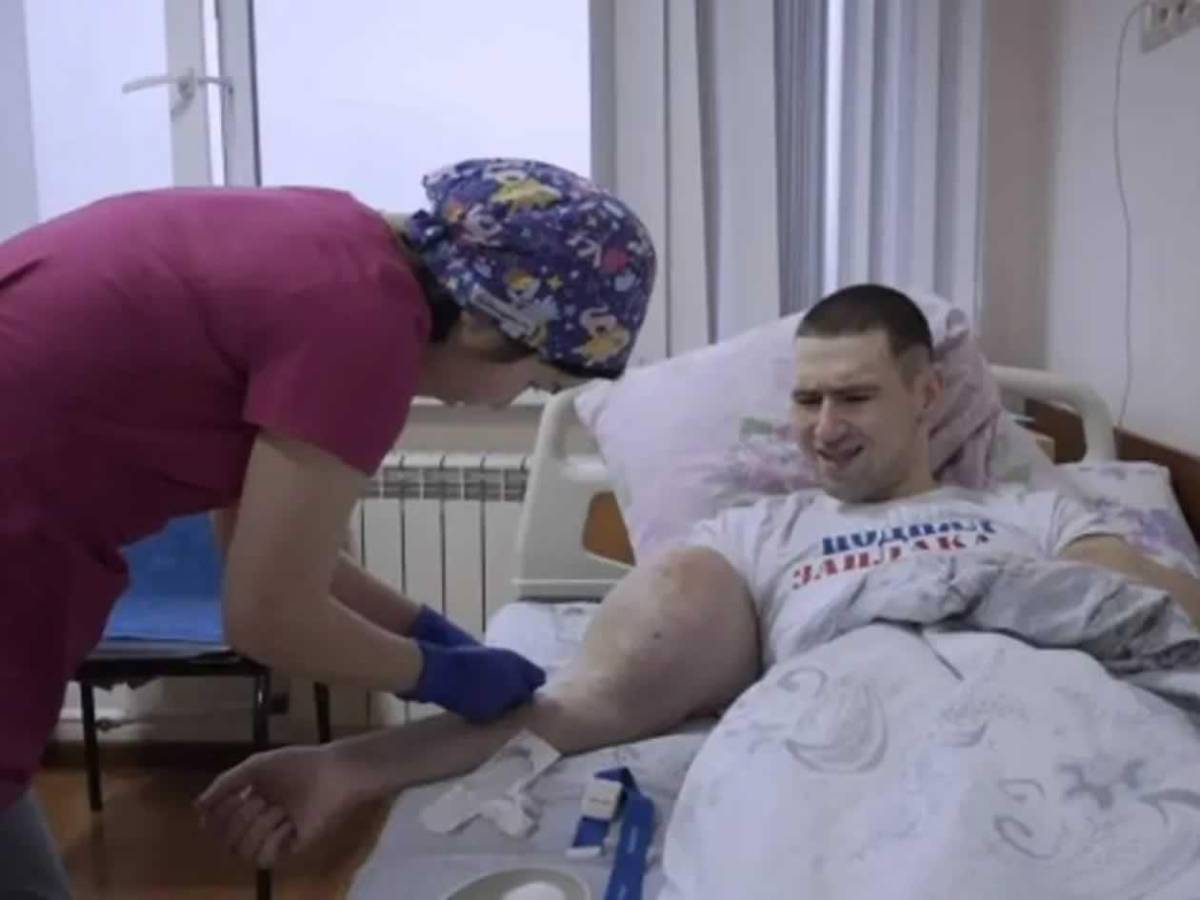 Deportista 'Popeye ruso' hace dramática confesión: podría perder los dos brazos