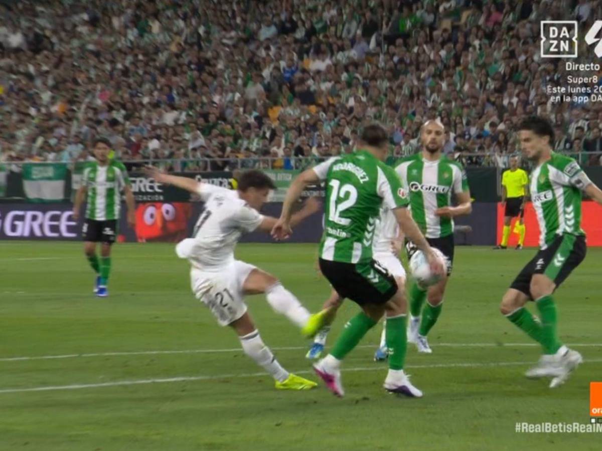 Real Madrid se estanca: polémica, gol anulado y lesión de Mbappé