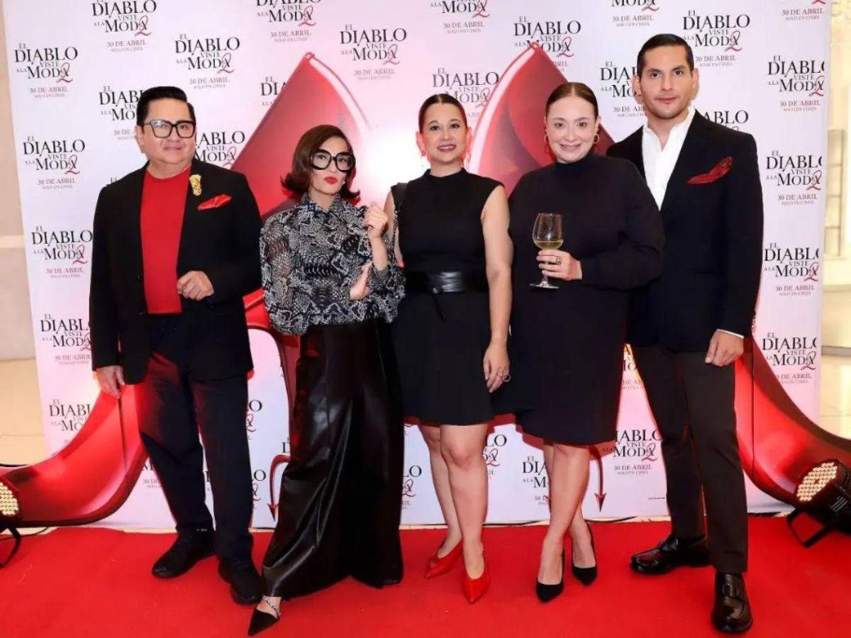 Power dressing y glamour en la noche más fashion de Tegucigalpa