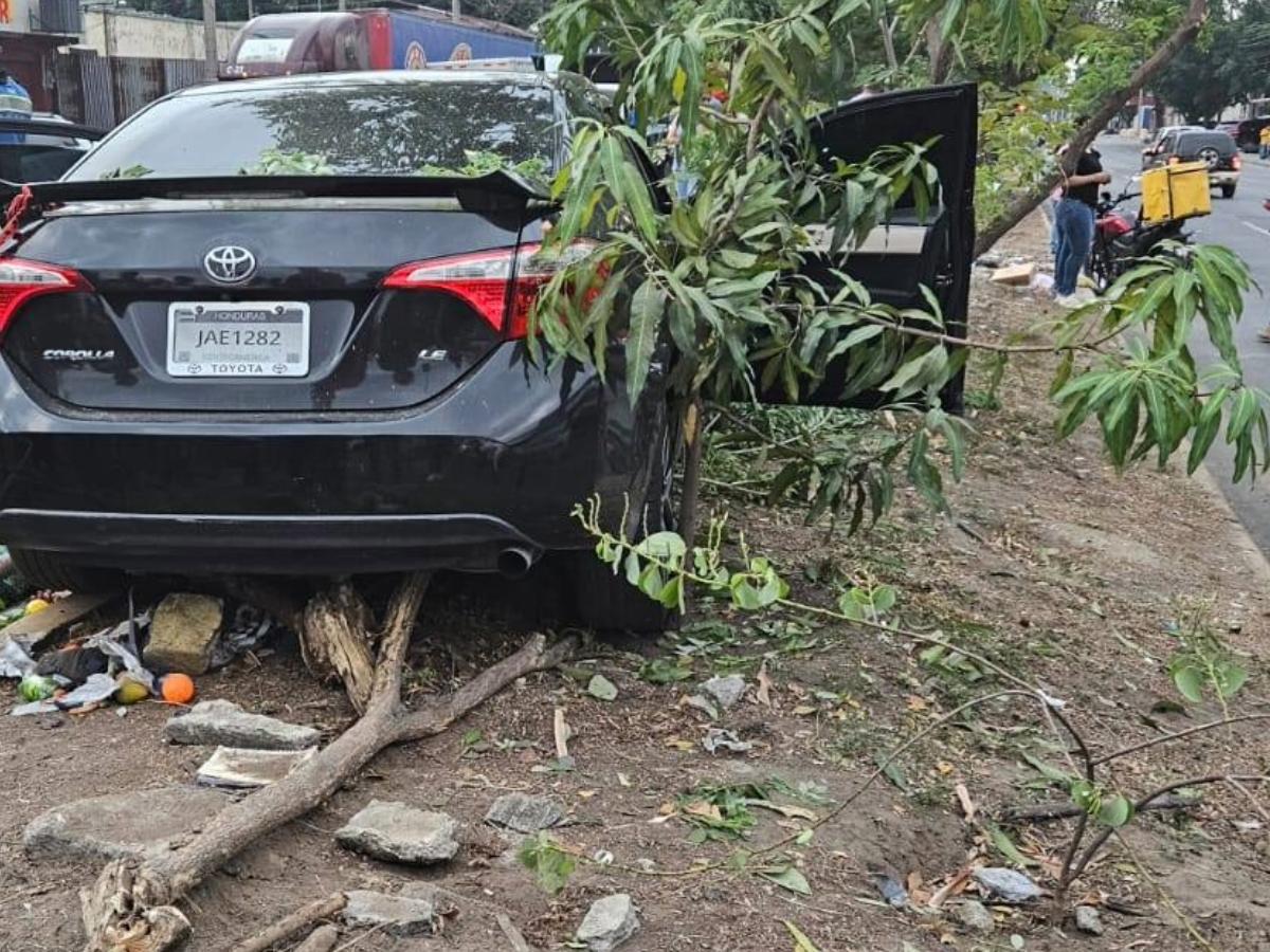 Mujer muere atropellada en la avenida Juan Pablo Segundo de SPS