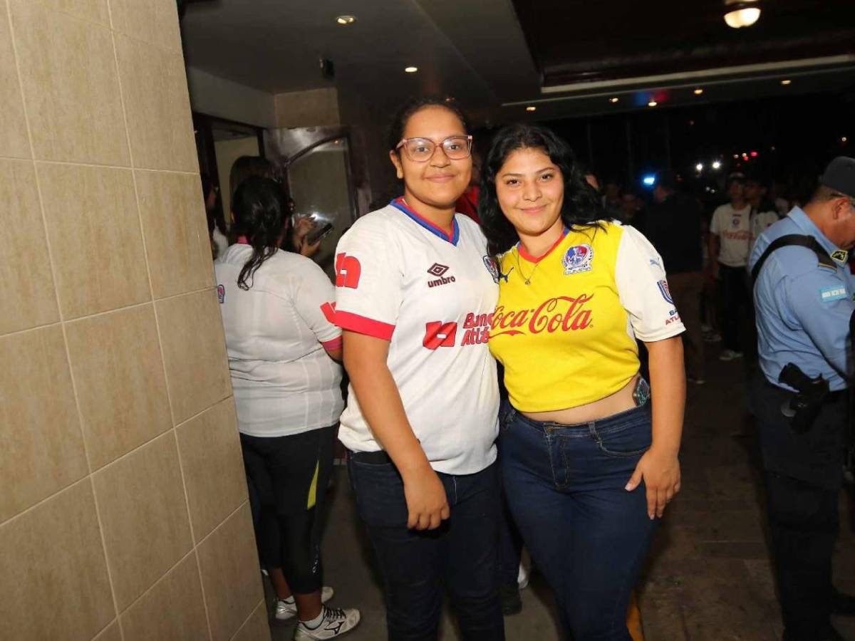 Banderazo al Olimpia: Sorpresa con auto y gesto de Edwin Rodríguez