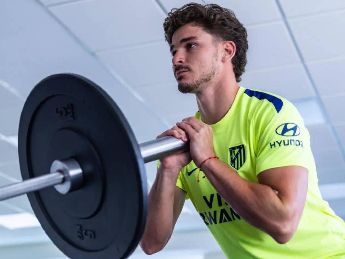 Barcelona rechaza millones por Ferran, sustituto de Rodri y decisión de Mou con Endrick