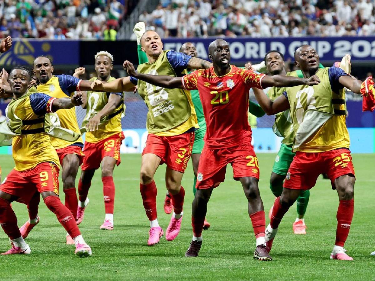 Hazaña de otra cenicienta en el Mundial, héroes y se vuelven locos tras clasificación