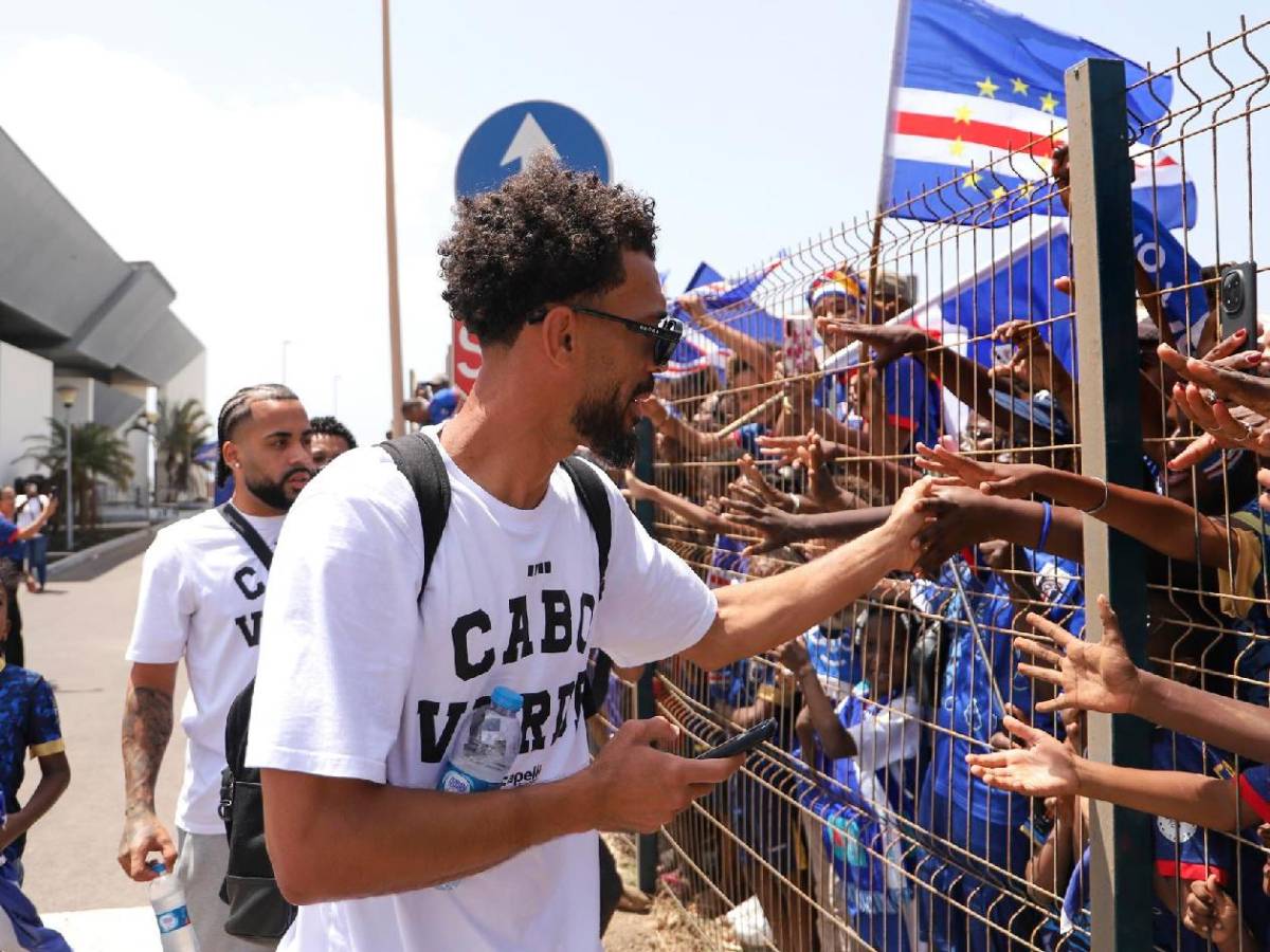 Cabo Verde desata locura, Vozinha aprovechó su fama y sorprende con lo que hizo