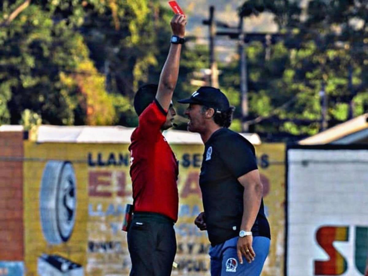 Los castigos que ha sufrido Pedro Troglio con Olimpia en la Liga Nacional