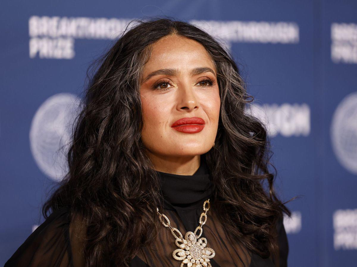 Salma Hayek cumple 59 años y  tres décadas abriendo puertas en Hollywood