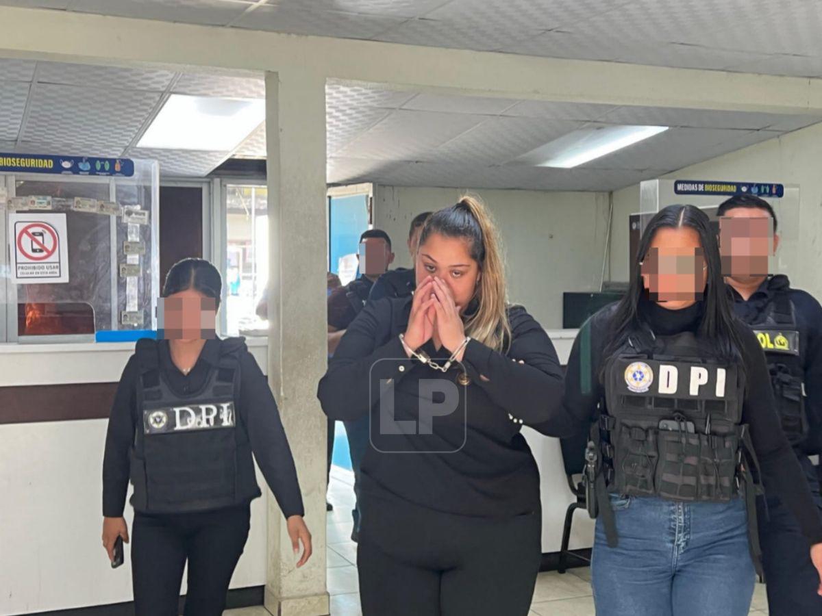 Ella es la estilista hondureña extraditada desde España, acusada de delito contra menor