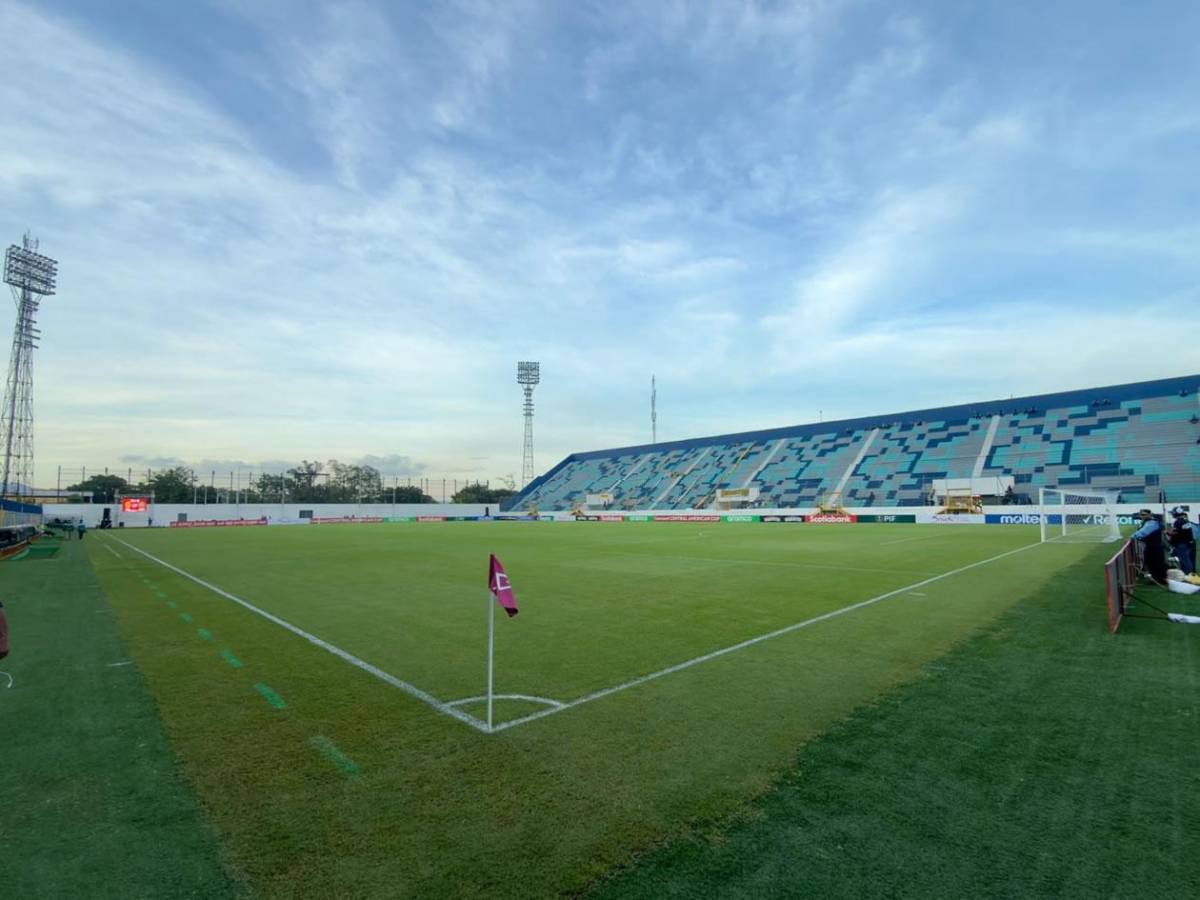 Varios cambios y nuevo DT: el 11 titular de los tiktokers de Honduras vs El Salvador