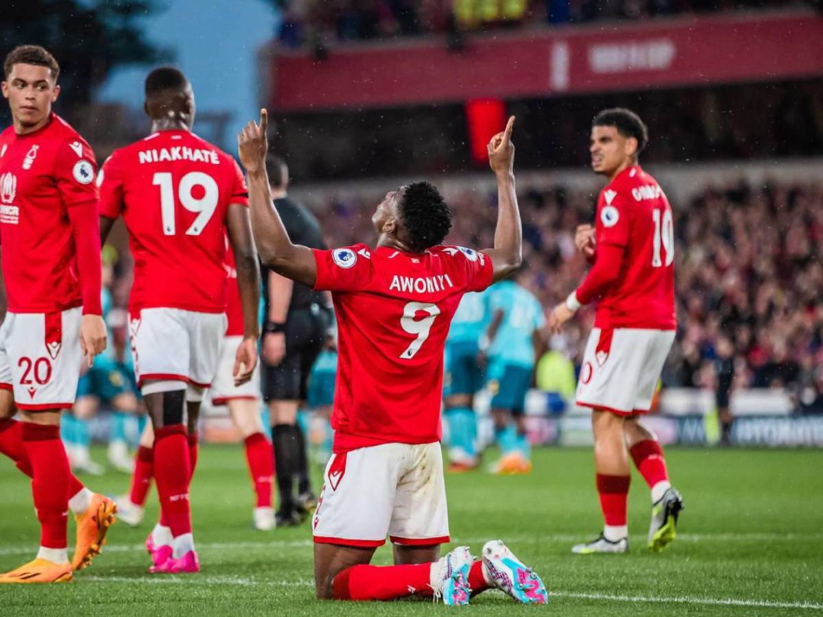 Piden rezar por él: Famoso futbolista en coma y su DT es señalado