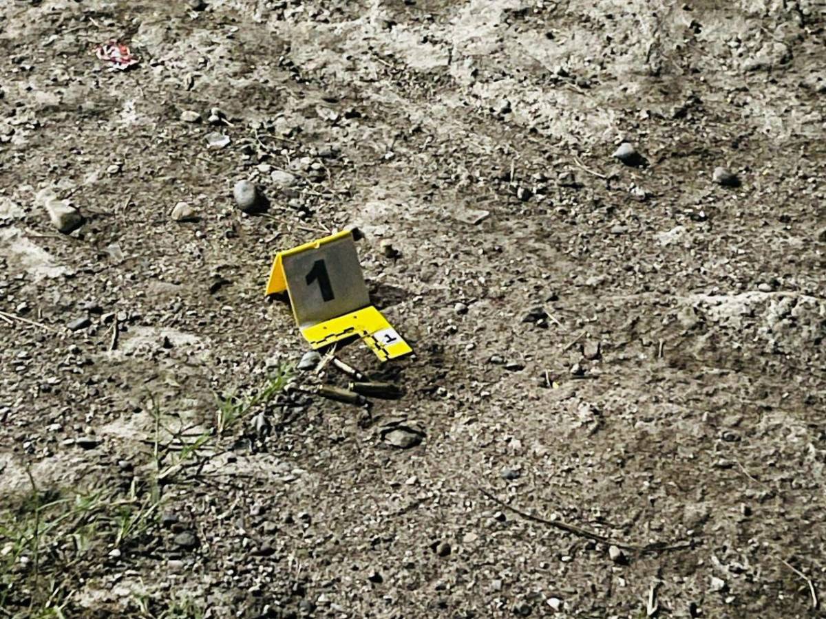 Hallan vehículo utilizado por sicarios en masacre en la Rivera Hernández