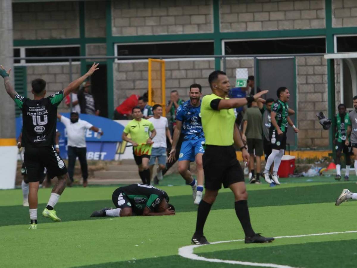 Real Sociedad llora el descenso, festejo de Juticalpa, beso a novia y hubo invasión