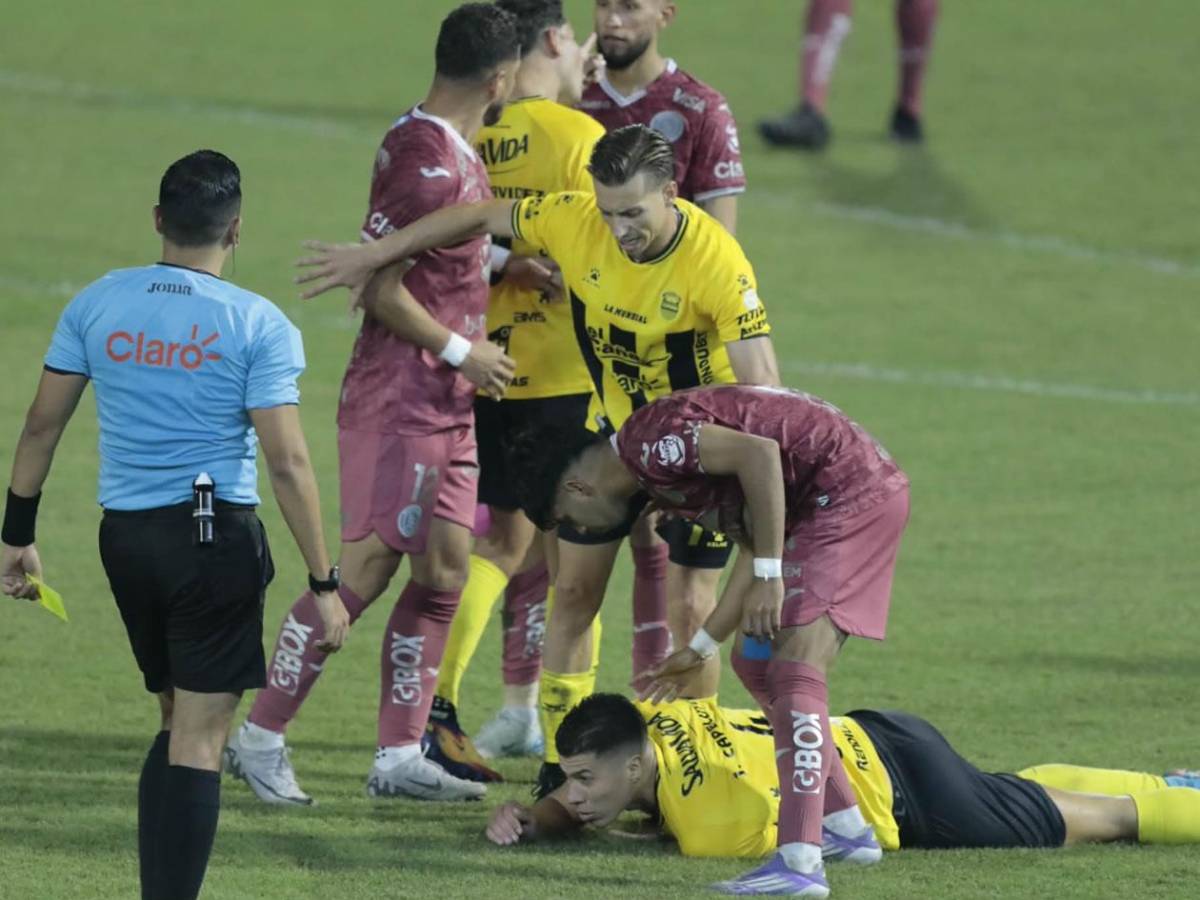 Bronca del Real España vs Motagua, agresión, estreno de goleadores y bellas chicas