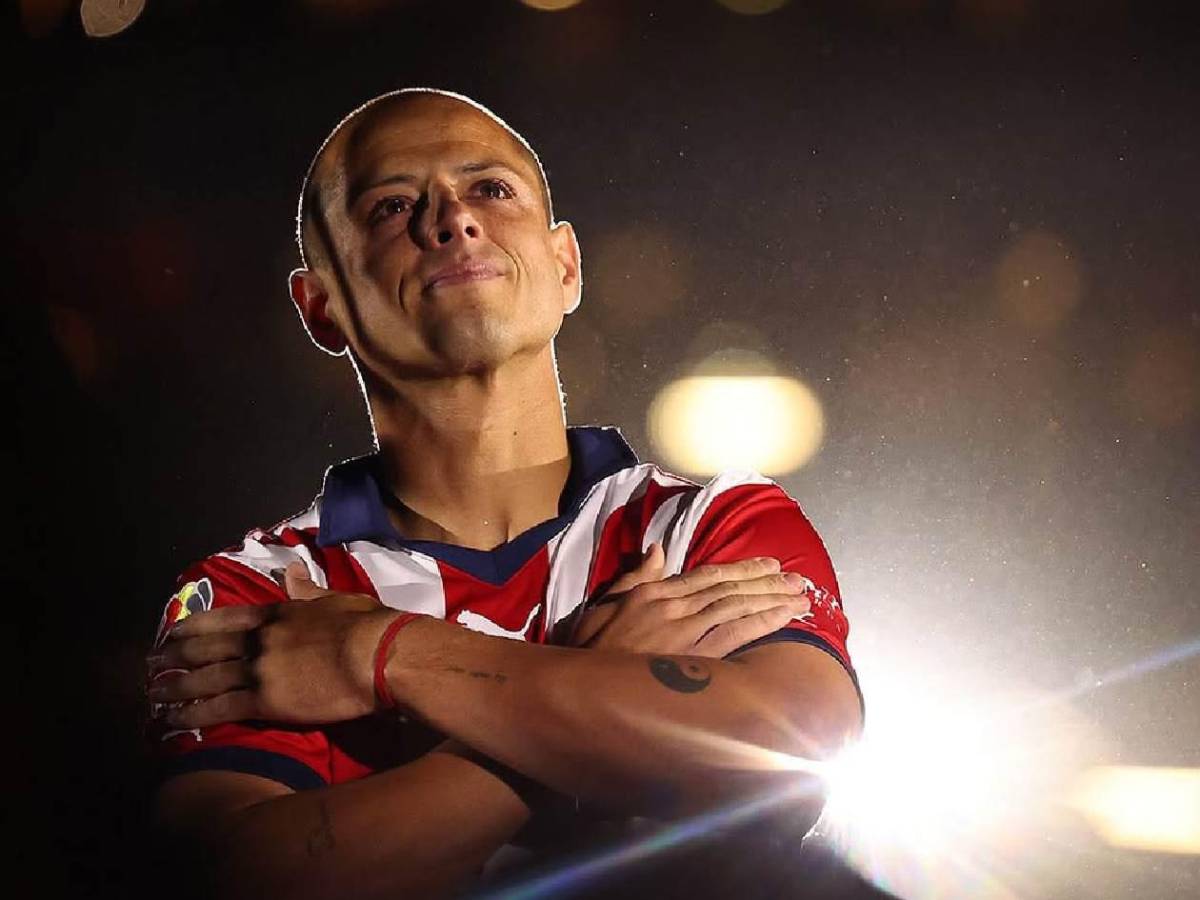 Chicharito rompió el silencio tras polémica sobre mujeres; revelan dura decisión de Chivas