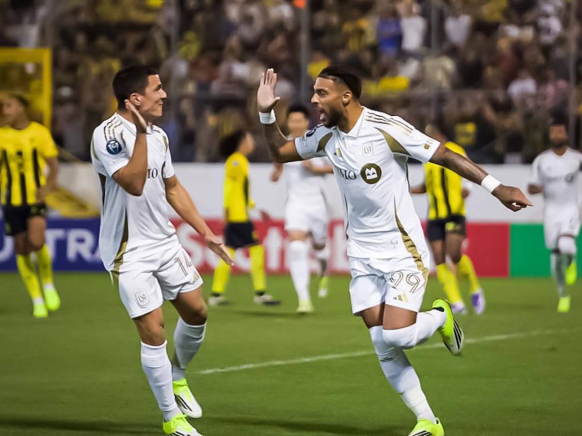 Show de Son, su gesto con hondureño, Lloris cambió camiseta y Real España dio pena