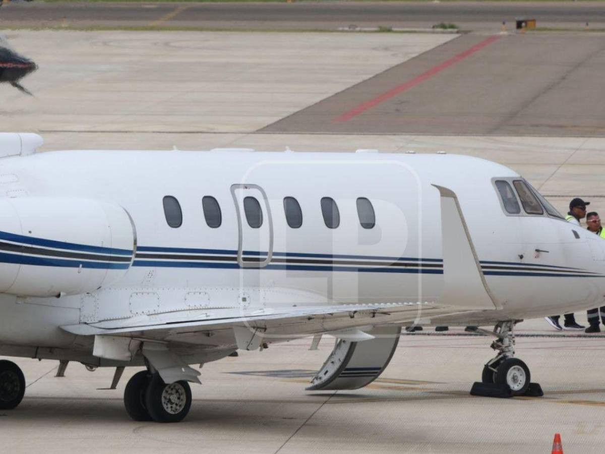 Revelan quién pagó el viaje privado de regreso de JOH a Honduras y cuánto costó
