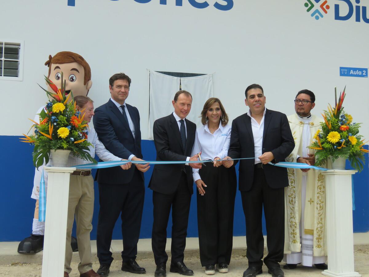 Fundación Real Madrid y Fundación Diunsa inauguran la escuela sociodeportiva en Comayagua