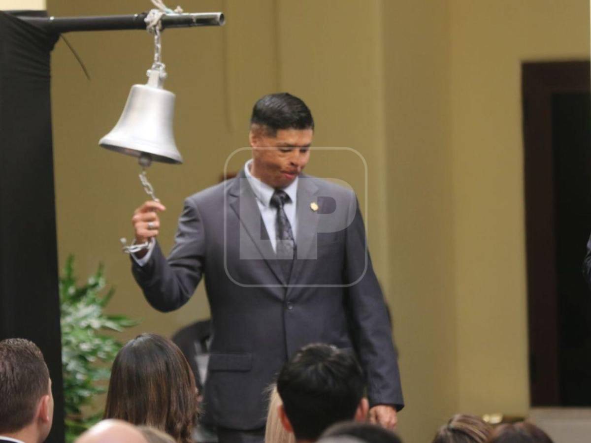 Personalidades captadas en el traspaso de mando de Juan Diego Zelaya