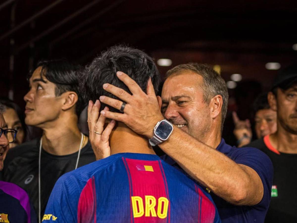 Laporta estalla: Se despidió del Barcelona y firma increíble contrato con PSG