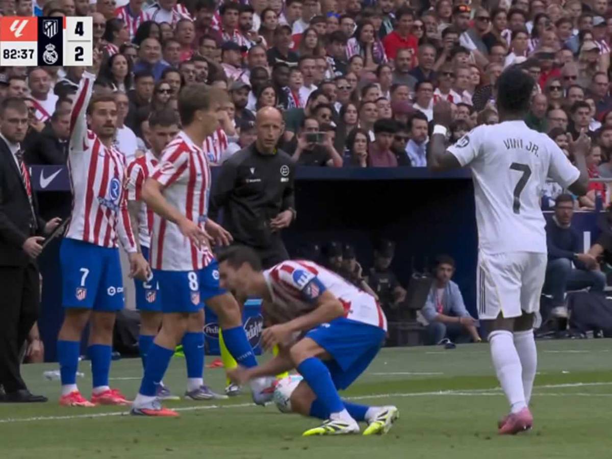 Vinicius con feo gesto, dolor del Real Madrid y llanto de Simeone en triunfo del Atlético