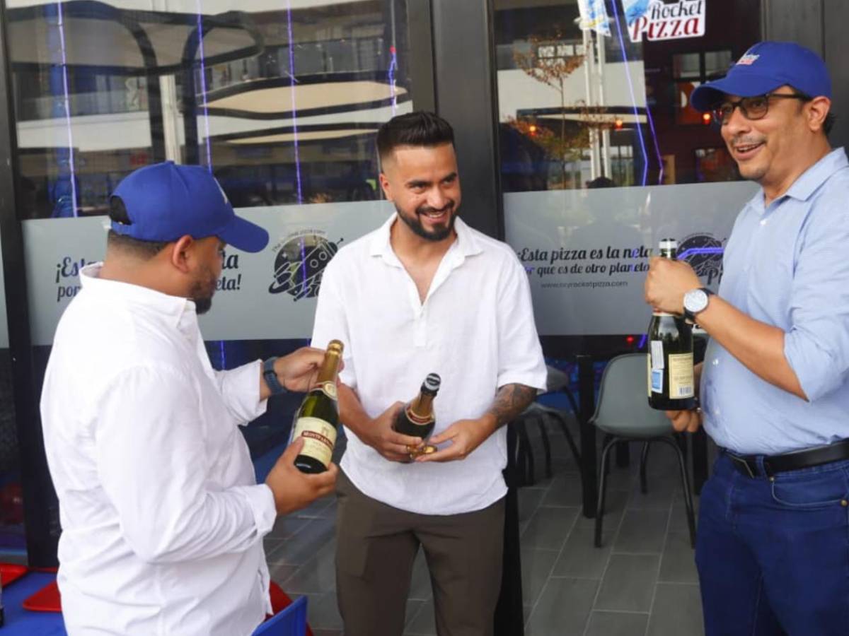 Droopy Gómez sorprende al inaugurar negocio en San Pedro Sula: Lugar y concepto