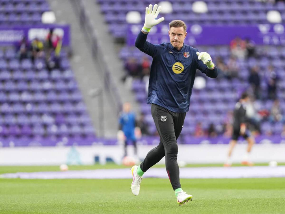 Debutó con Barcelona y se retiró lesionado; crack regresó y protesta a leyenda