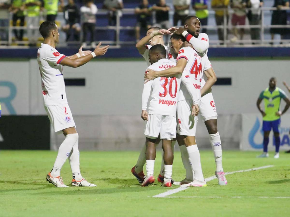 Olimpia sufre ante Olancho, el salvador inesperado y homenaje a Orinson Amaya