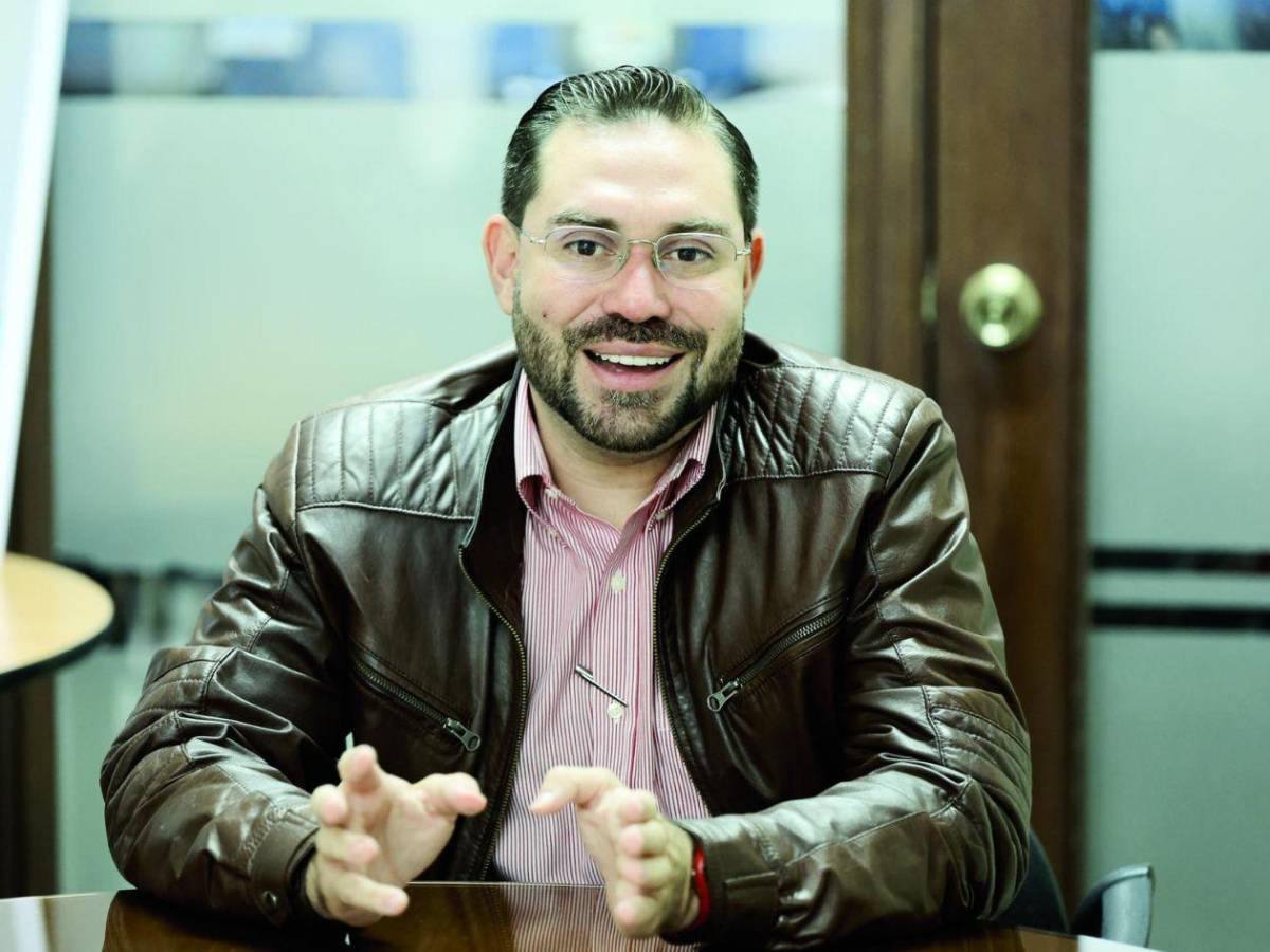 Jorge Cálix enfurece con Marvin Ponce tras acusación: Con el PLH no van a andar jugando