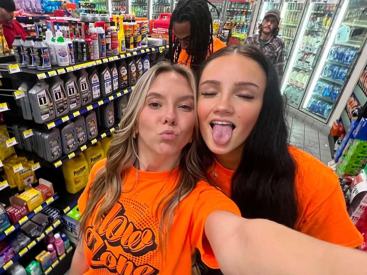 Jovencita desaparece durante fiesta con amigas en bote en el lago Grayson, Kentucky