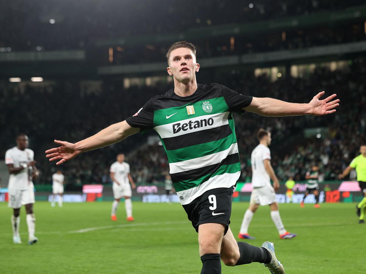 El sueco Viktor Gyökeres anotó este viernes un póquer con el Sporting de Portugal en la victoria contra el Estrela Amadora (5-1)