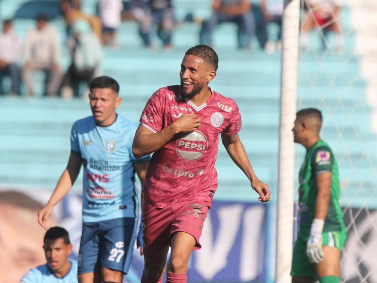 Rodrigo de Olivera destroza a Génesis, Elis sorprende y bella esposa de exfutbolista