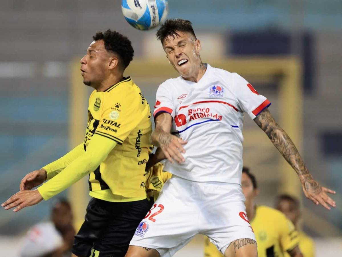 Euforia de Olimpia, Real España sufre y discusión de Jeaustin Campos y Espinel