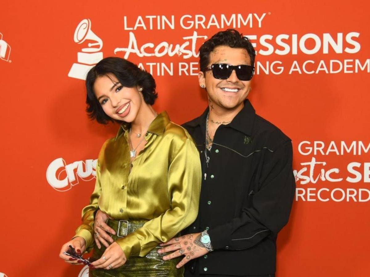 ¿Christian Nodal no quiere tener hijos con Ángela Aguilar? Esto dijo