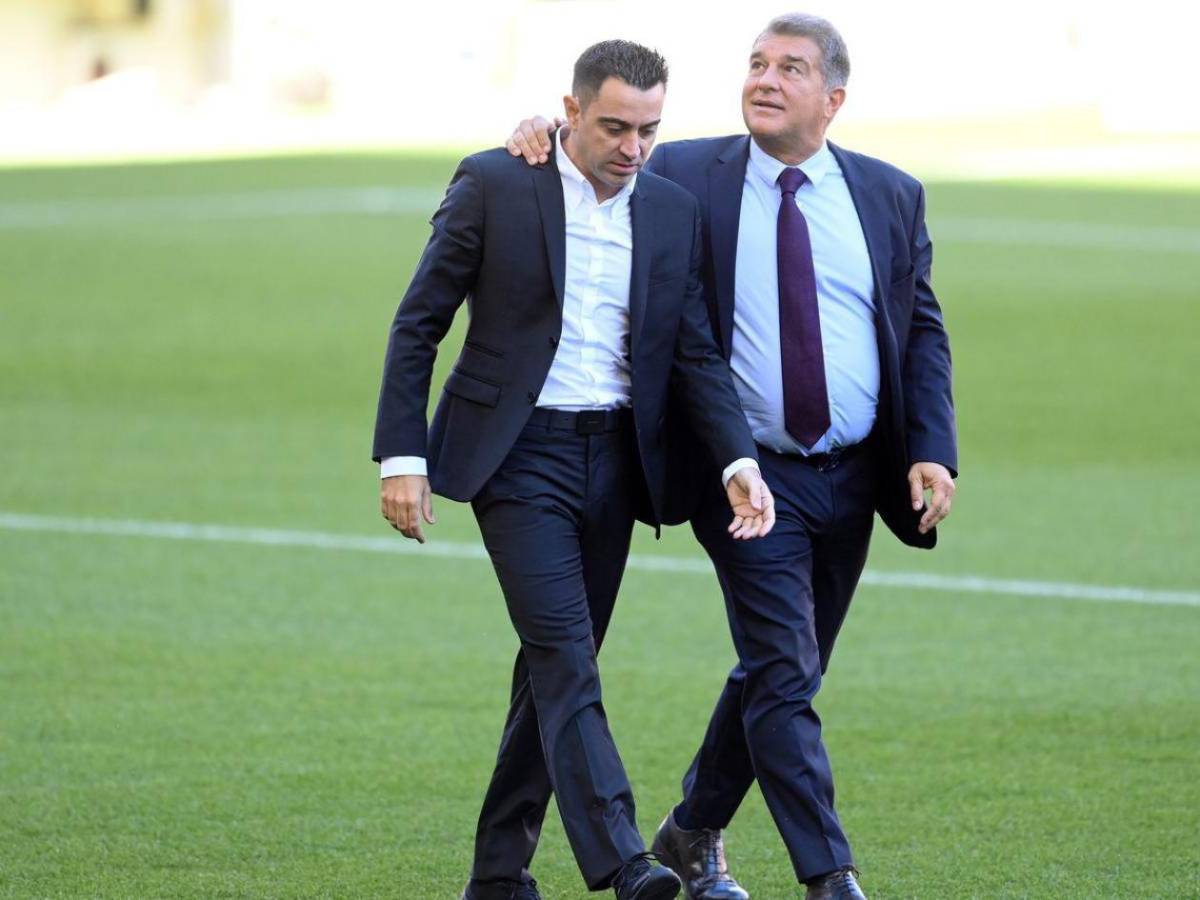 Bombazo en Barcelona: Xavi señala a Laporta y revela que frenó el fichaje Lionel Messi